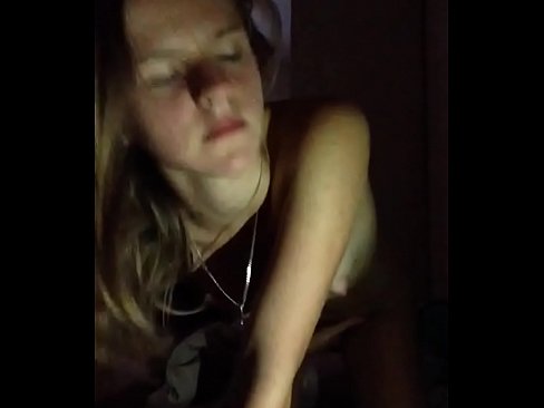 ❤️ Een meisje masturbeert en komt klaar Anal porno at us ❌️ ❌️❤